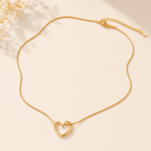 Modern Heart Pendant with Sneck Chain Necklace